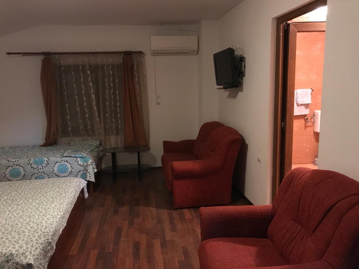 Villa Rosa Năvodari Eksteriør bilde